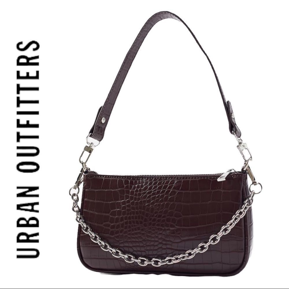 NEW Urban Outfitters UO Rosie Chain Baguette Purse Bag